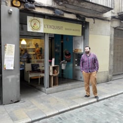L'Exquisit - El exterior