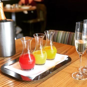 Cibo Trattoria - Build your own mimosa - Italian Near Me - Vancouver, British Columbia