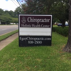 Egan Family Chiropractic - Outside sign.
