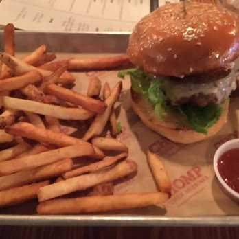Chomp Kitchen & Drinks - Avacado Burger - American Near Me - Warren, Rhode Island