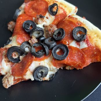 Steve’s Pizza - Olives were still cold. - Pizza Near Me - Sacramento, California Steve’s Pizza - Olives were still cold. - Pizza Near Me - Sacramento, California