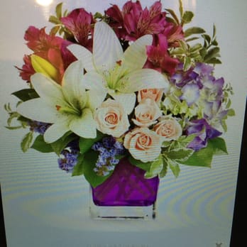 Joyce Merck Florist - This is what we thought we were ordering from online. - Florists Near Me - Gainesville, Georgia