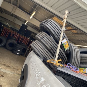 Bee Knight 24/7 - brand new tires for sale affordable price.
Just call Bee with your size and will give you a price!! - Tires Near Me Bee Knight 24/7 - brand new tires for sale affordable price.
Just call Bee with your size and will give you a price!! - Tires Near Me