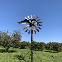 Art In the Orchard