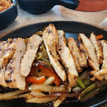 Chuy's - Chicken fajita - Tex-Mex Near Me - Columbus, Ohio