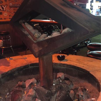 The Hideaway Grill - Fire Pit, 4.7.2021. - American Near Me - Cave Creek, Arizona