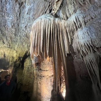 Smoke Hole Caverns - Hotels Near Me - Seneca Rocks, West Virginia