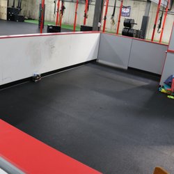 Fox River Strength and Conditioning - Kids area!!