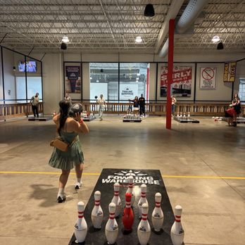 Fowling Warehouse Minneapolis - Sports Bars Near Me - Minneapolis, Minnesota Fowling Warehouse Minneapolis - Sports Bars Near Me - Minneapolis, Minnesota