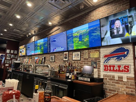 Frank & Teressa's Anchor Bar by null