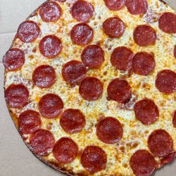 Hawgz Pizza - Pepperoni pizza