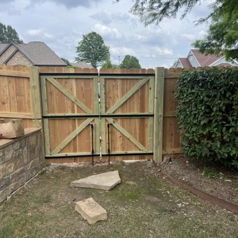 Fence Vet - 8' double gate w/ custom gates frames built by BALL METAL FABRICATORS - Fences & Gates Near Me Fence Vet - 8' double gate w/ custom gates frames built by BALL METAL FABRICATORS - Fences & Gates Near Me