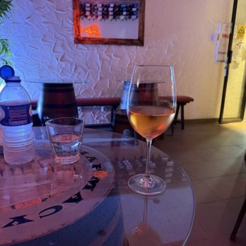 The Old Pharmacy - Great wine list - Wine Bars Near Me - Lisbon, 11