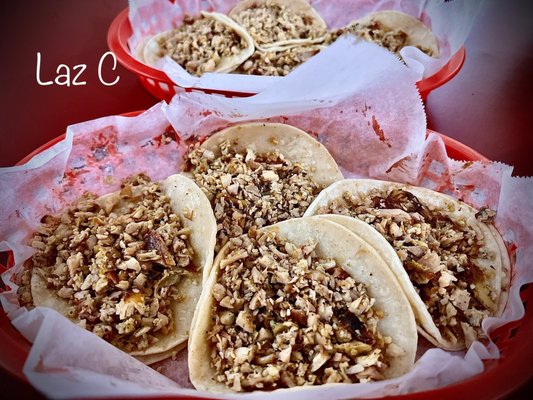 Kiss Pollos Estilo Sinaloa by null