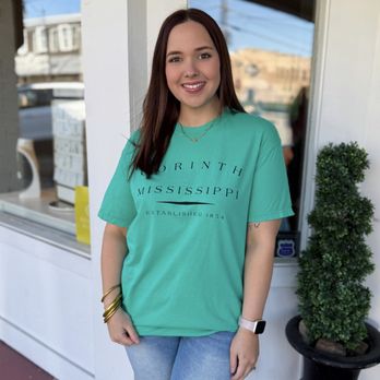 Lipchic Boutique - Accessories Near Me - Corinth, Mississippi