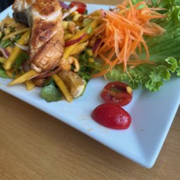 Salmon Mango (no rice, subbed with steamed veggies) Salmon Mango (no rice, subbed with steamed veggies)
