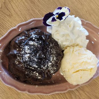 Homm Thai Bistro & Bar - Choco Lava Cake - Thai Near Me - Houston, Texas