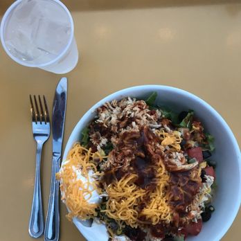Joe's Real BBQ - Joes bbq chicken salad - Barbeque Near Me - Gilbert, Arizona