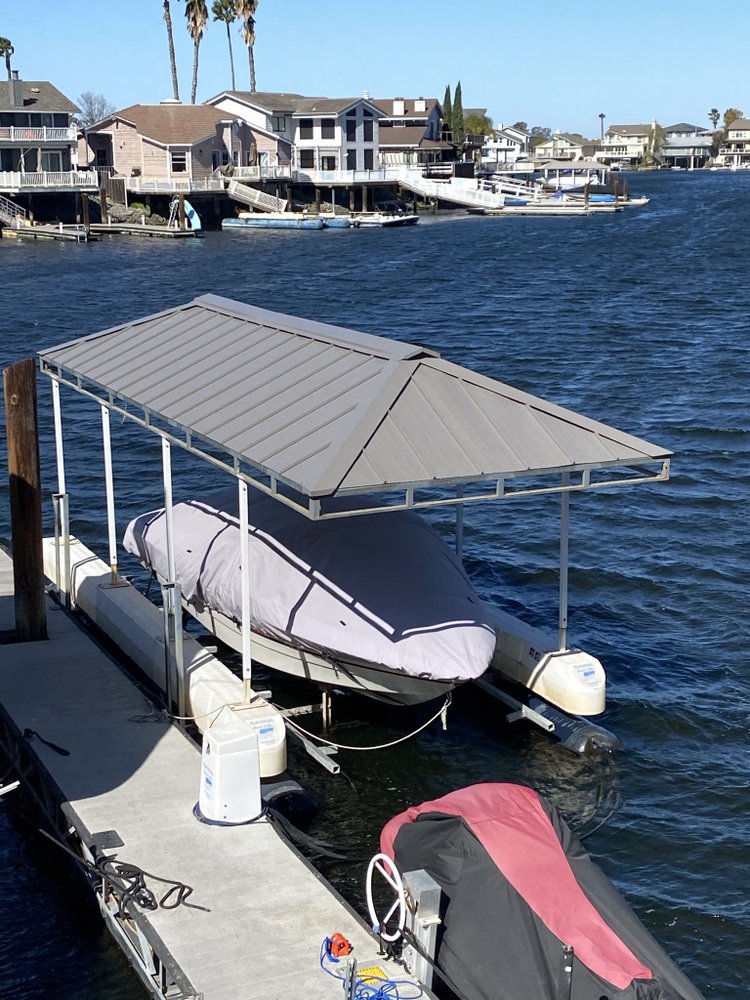 Slide of Pete’s Custom Roofing