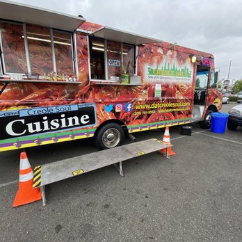 Dat Creole Soul - Food Trucks Near Me - Des Moines, Washington