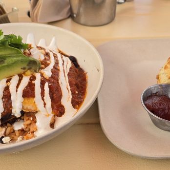 Back On the Beach - Food breakfast - American Near Me - Santa Monica, California