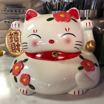 Ding Tea Pinellas - Happy Lucky Cat cuz she has Boba Tea! - Bubble Tea Near Me - Pinellas Park, Florida