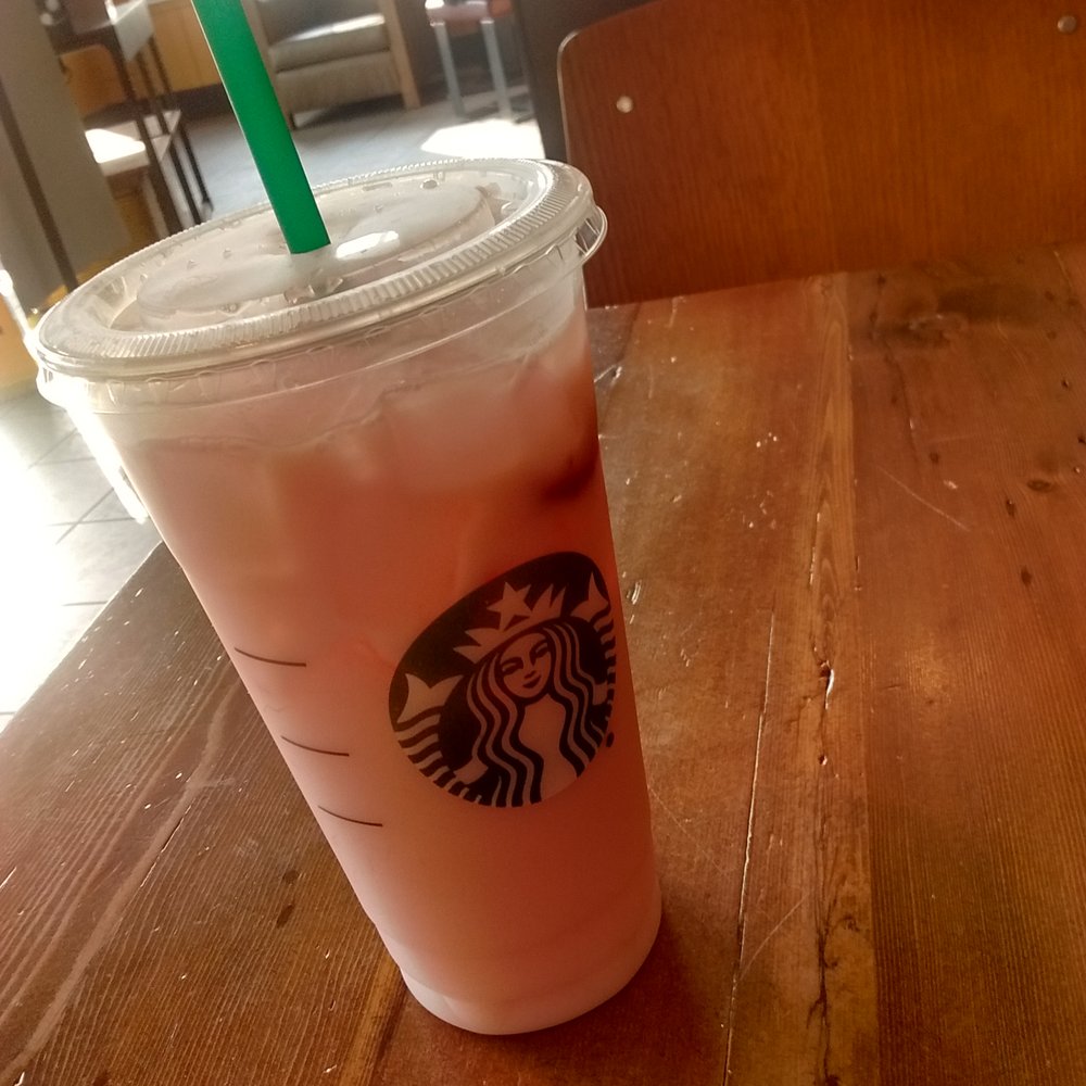 Starbucks - Strawberry Acaí Refresher w/ coconut milk. - Coffee & Tea Near Me - St. Louis, Missouri Starbucks - Strawberry Acaí Refresher w/ coconut milk. - Coffee & Tea Near Me - St. Louis, Missouri