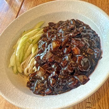 Shang Noodle & Chinese - Cha Jang Mein - Chinese Near Me - Evanston, Illinois