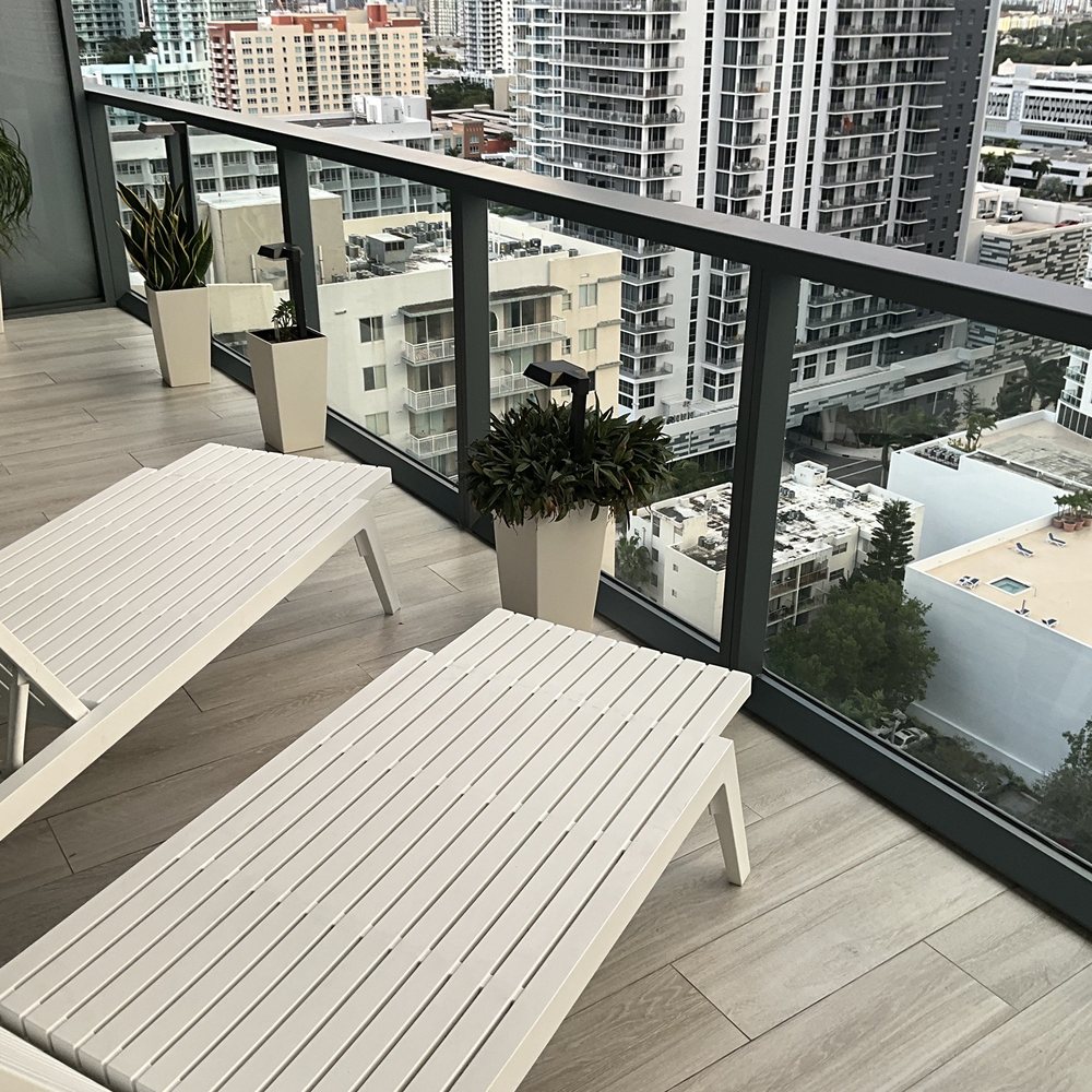 Epiclean Professional Cleaning - cleaned windows, floors and furniture - Window Washing Near Me - Homestead, Florida Epiclean Professional Cleaning - cleaned windows, floors and furniture - Window Washing Near Me - Homestead, Florida