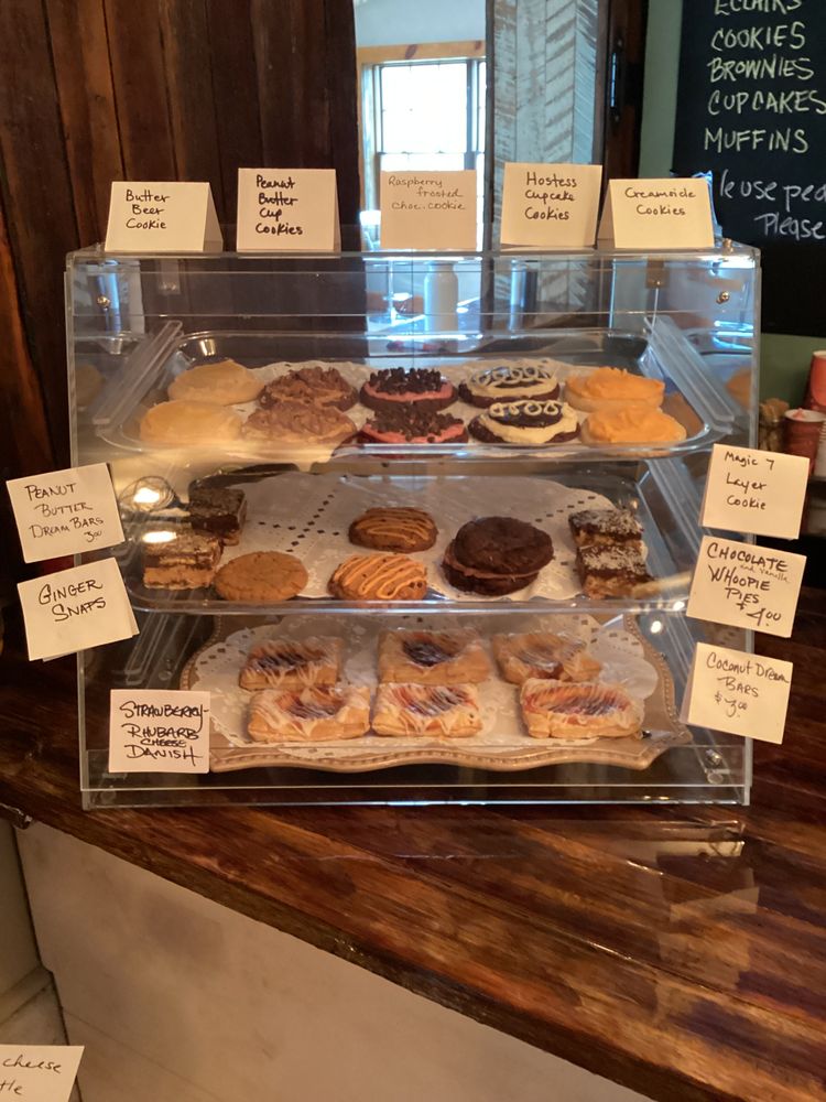 PUDGY & SKINNY CAFE AND BAKERY Updated September 2024 500 S Cascade Dr, Springville, New