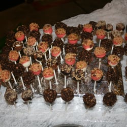Kama'aina Catering & Tent Rentals - Cheesecakes Lollypops