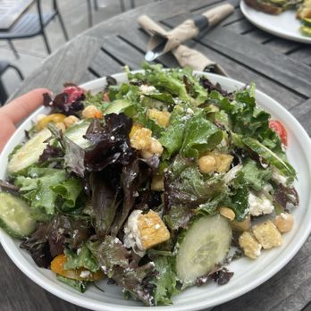 Mediterra Cafe - Chickpea Salad my favorite meal here by far - Cafes Near Me - Pittsburgh, Pennsylvania