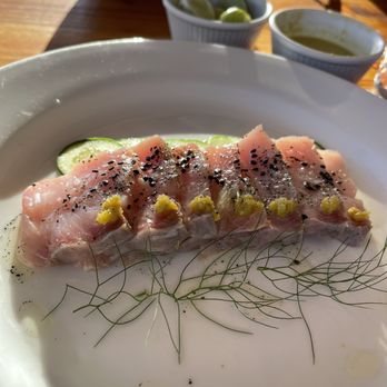 Hotel Cuatro Cuatros - Hotels Near Me - Tijuana, BCN