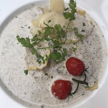 Café du Centre - Mushroom ravioli - Bars Near Me - Paris, 75 Café du Centre - Mushroom ravioli - Bars Near Me - Paris, 75