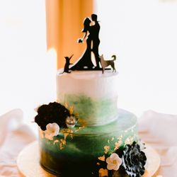 ABC Cake Shop & Bakery - Wedding cake with ombré design