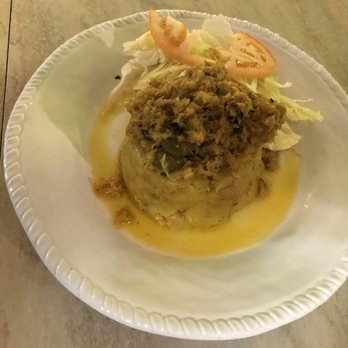 Los Pinos - Mofongo con jueyes (crab) - Puerto Rican Near Me - Carolina, Puerto Rico