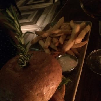 GRANVILLE - Burger with blue cheese - New American Near Me - Studio City, California