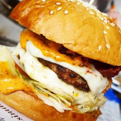 OMG Burgers - Si es Doble es buena, pero si es Doble Spicy es mucho Mejor.