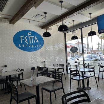 Fetta Republic - Inside - Greek Near Me - Aventura, Florida