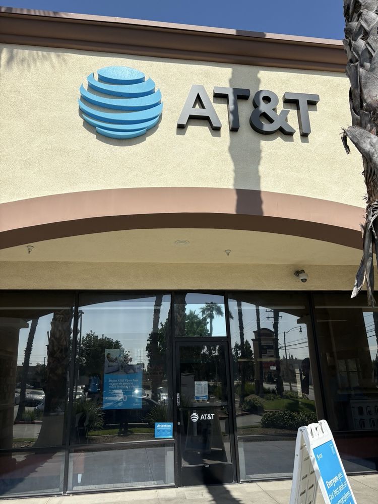 AT&T Store - Updated June 2026 - 25 Photos & 100 Reviews - 16232 ...