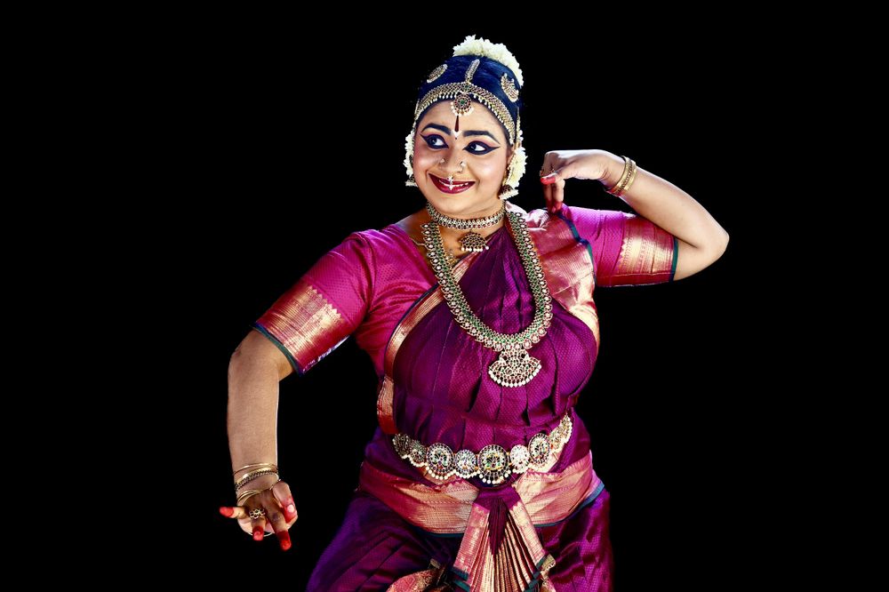 Anuradha Academy Of Dance Logo