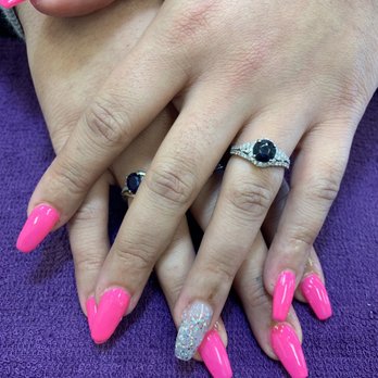 Cam Nails - Easter nails $35 - Nail Salons Near Me - Louisville, Kentucky Cam Nails - Easter nails $35 - Nail Salons Near Me - Louisville, Kentucky