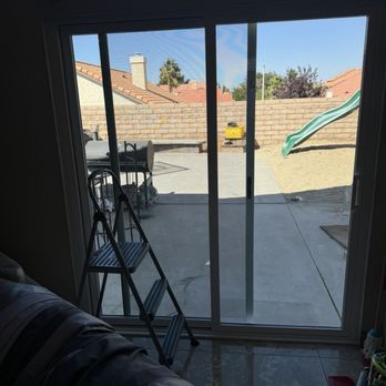 Palmdale Glass - Interior rear patio sliding glass door! - Windows Installation Near Me - Santa Clarita, California Palmdale Glass - Interior rear patio sliding glass door! - Windows Installation Near Me - Santa Clarita, California