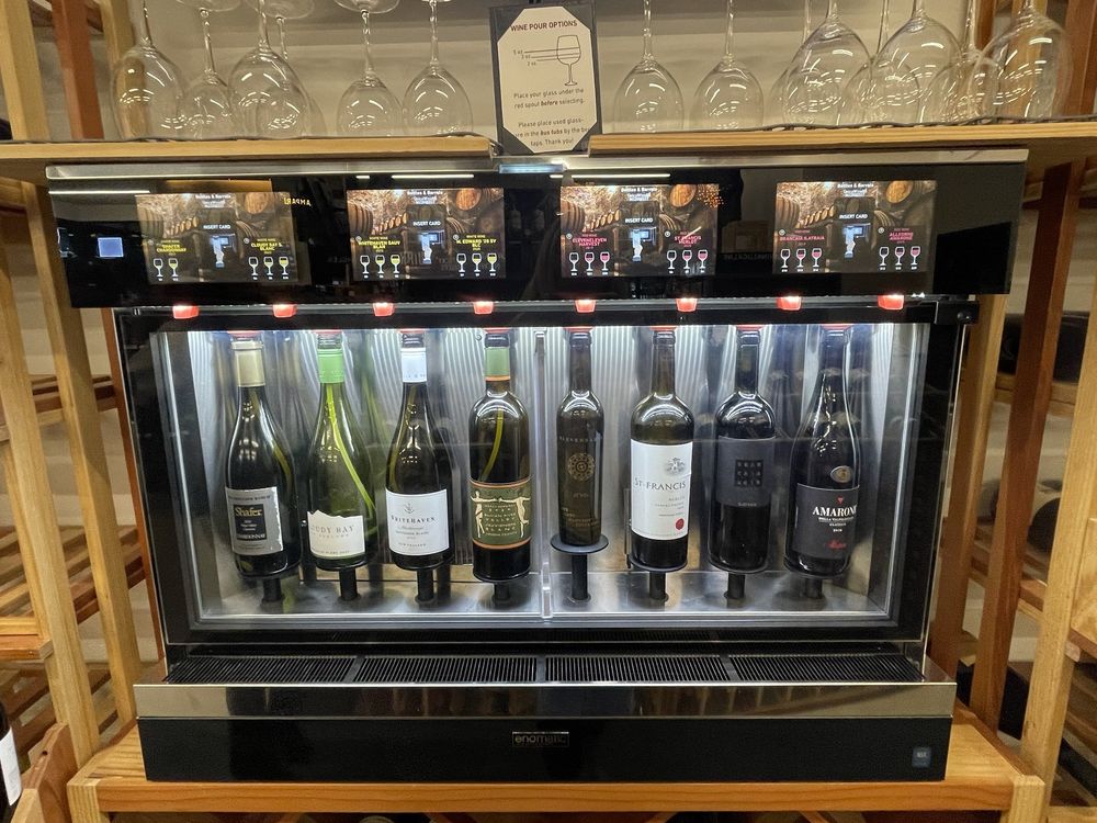 BOTTLES & BARRELS Updated August 2024 13 Photos 5331 S 204th Ave