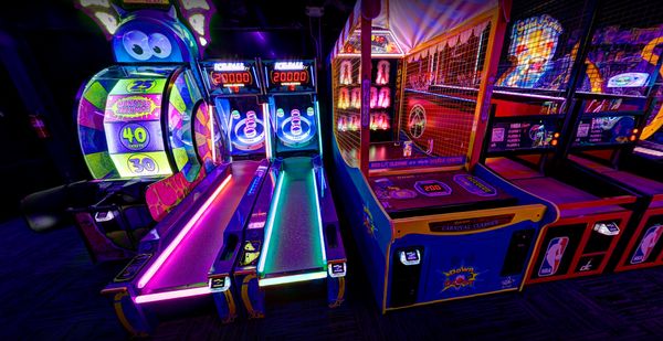 Monster Mini Golf Chantilly by null