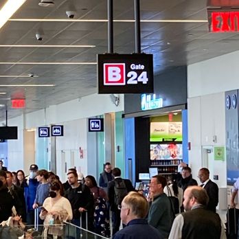 Stephanie's - Yep, near Gate B 24 - American Near Me - Boston, Massachusetts Stephanie's - Yep, near Gate B 24 - American Near Me - Boston, Massachusetts