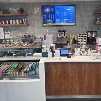 Umbria Coffee Roasters - The counter - Coffee Roasteries Near Me - Miami Beach, Florida Umbria Coffee Roasters - The counter - Coffee Roasteries Near Me - Miami Beach, Florida