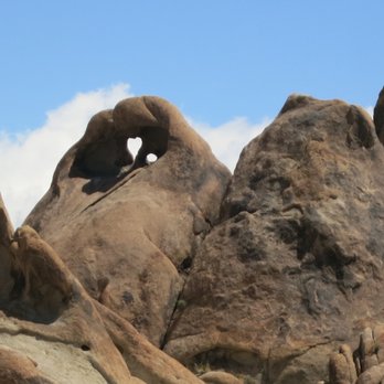 Mobius Arch Loop Trail - The Heart Arch - Hiking Near Me