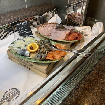 Crowne Plaza Blanchardstown - Meats/seafood at breakfast buffet - Hotels Near Me - Blanchardstown, D Crowne Plaza Blanchardstown - Meats/seafood at breakfast buffet - Hotels Near Me - Blanchardstown, D