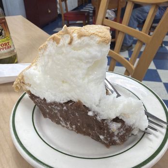Lea's Lunchroom - Pie - Southern Near Me - Lecompte, Louisiana Lea's Lunchroom - Pie - Southern Near Me - Lecompte, Louisiana